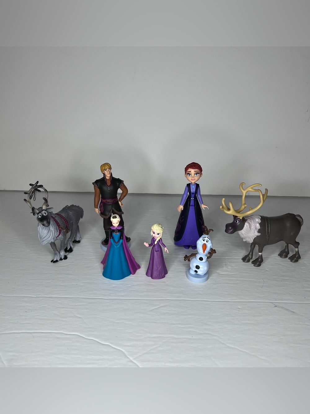 Disney Frozen Figure Lot Elsa Kristoff Olaf Sven Queen Iduna Cake Toppers